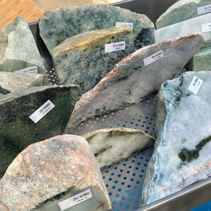 Genuine Raw Jade Chunks - Natural Display and Crafting Stones