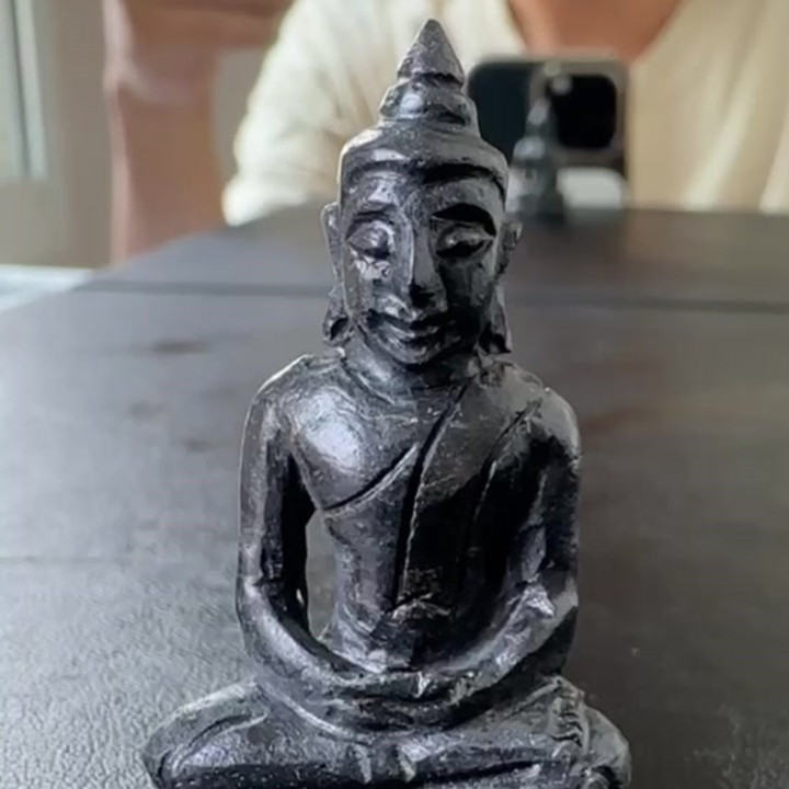 Magnetic Lek Lai Buddha Amulet - Hand Carved 1BDHA-HMT
