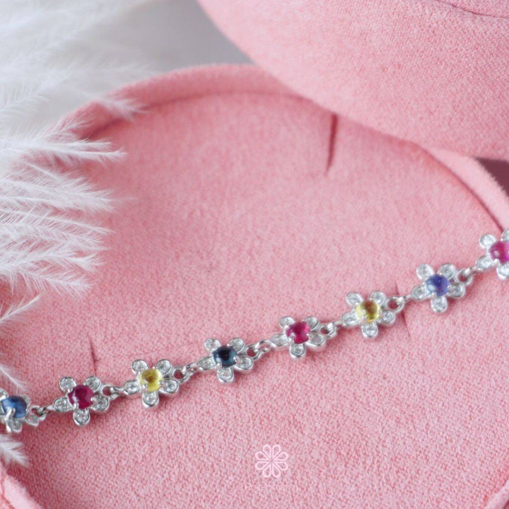 Edelsteinarmband aus Sterlingsilber – Rubin, Saphir und gelber Saphir