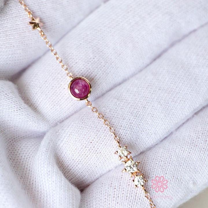 Bracelet en argent sterling et rubis | Porte-bonheur et bijou cadeau