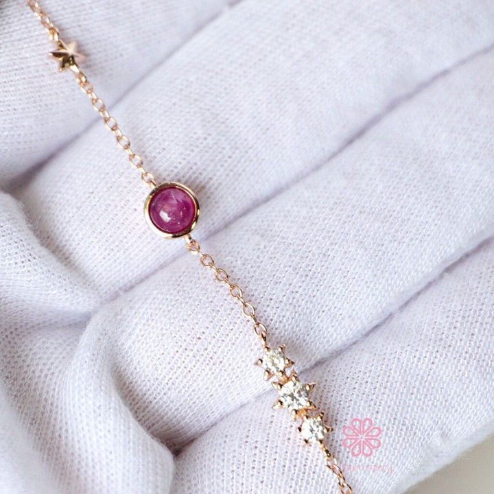 Bracelet en argent sterling et rubis | Porte-bonheur et bijou cadeau