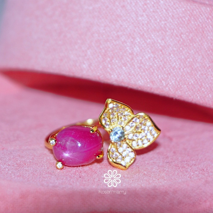 Bague en argent sterling avec rubis étoilé véritable - Bijou de naissance