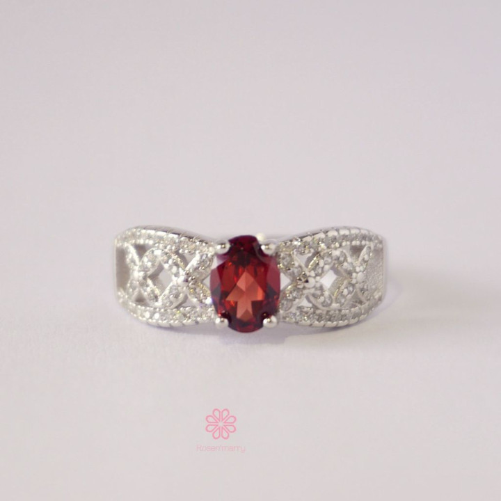 Bague en argent sterling et grenat véritable - Bijou porte-bonheur