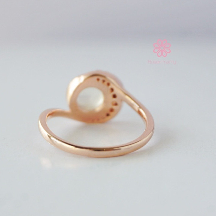 Bague en pierre de lune bleu ciel | Pierre brute, argent sterling et or rose
