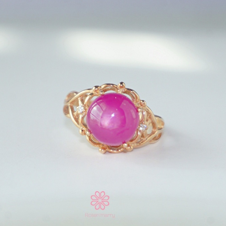 Bague en argent sterling et or rose ornée d'un rubis éclatant de 5 carats