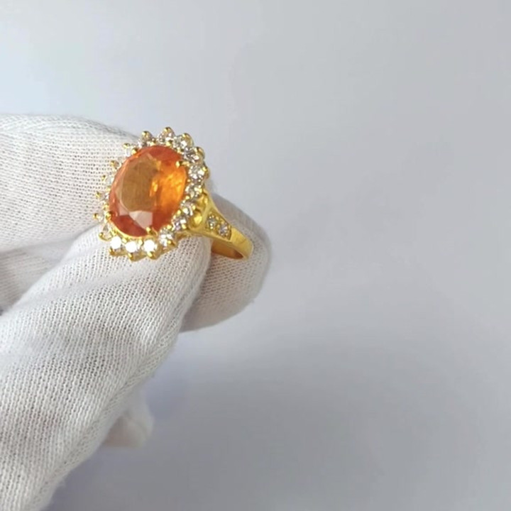 Bague en argent sterling ornée d'un saphir jaune véritable de 7,5 carats