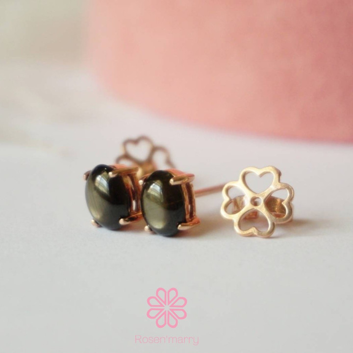 Black Star Sapphire Flower Stud Earrings | 925 Sterling Silver hypoallergenic