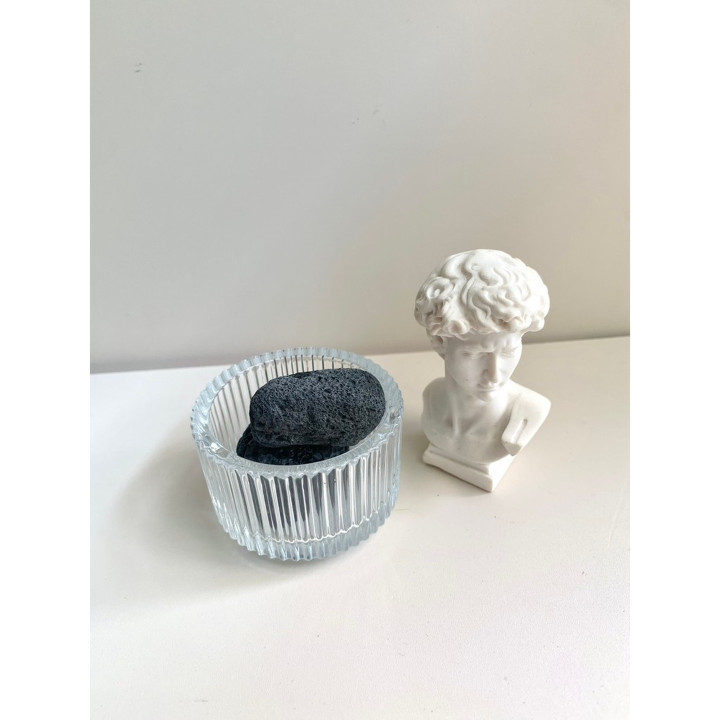 Volcanic and Crystal Aroma Stones: Diffuse Fragrance and Elevate Decor