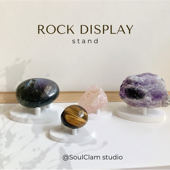 White Crystal Stand Display - Elevate Your Stones (S/M)