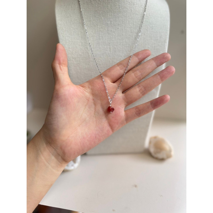 SoulClam Tiny Stone Necklace: 5 Crystal Pendants