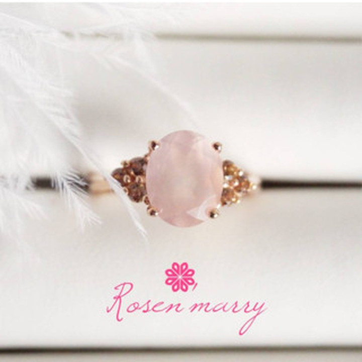 Ring aus Sterlingsilber mit rosa Rosenquarz und Zirkon