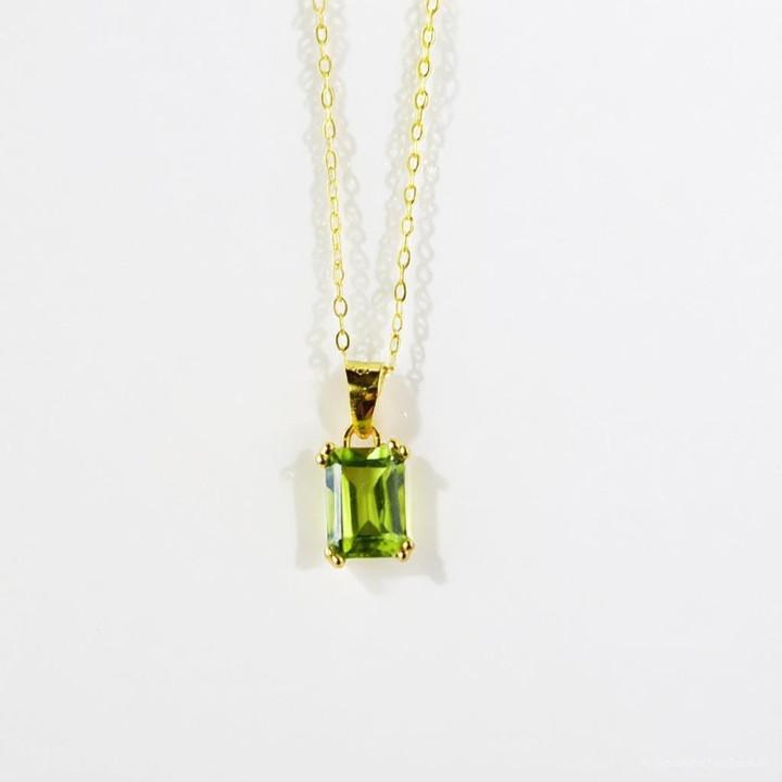 Collier en péridot brut et argent sterling plaqué or, coffret cadeau