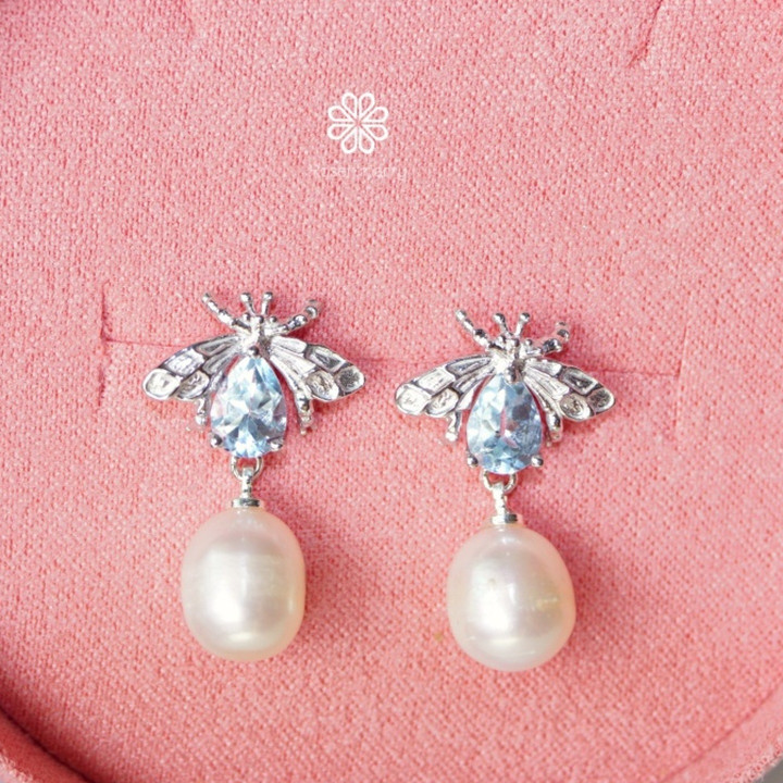 Raw Topaz and Pearl Bee Earrings | 925 Sterling Silver | Rosen'marry