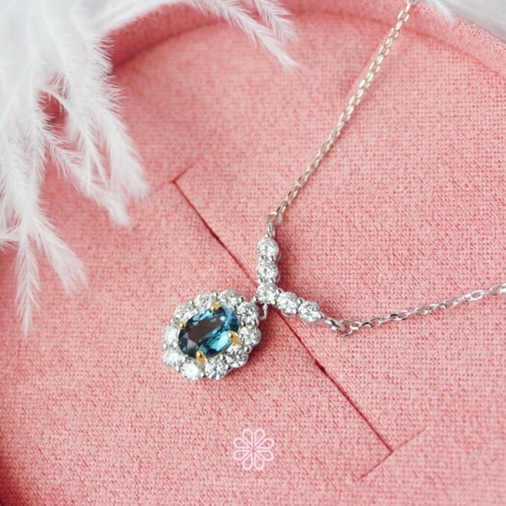 Londoner Topas-Halskette aus Sterlingsilber – Rosen'marry Edelsteinschmuck