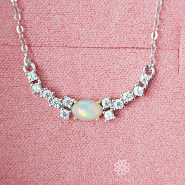 Halskette aus Sterlingsilber mit Opal – Echter Edelstein für Glück und als Geschenk