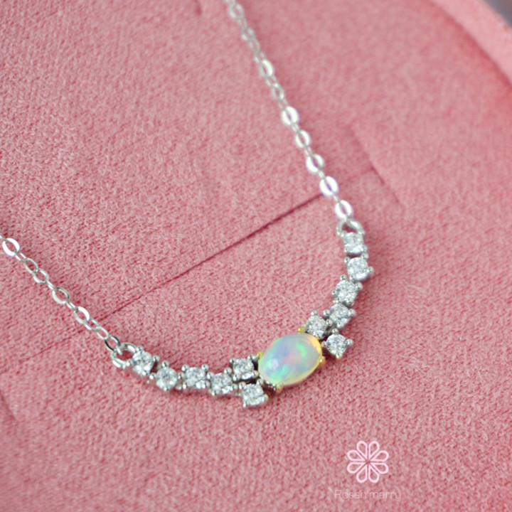 Halskette aus Sterlingsilber mit Opal – Echter Edelstein für Glück und als Geschenk