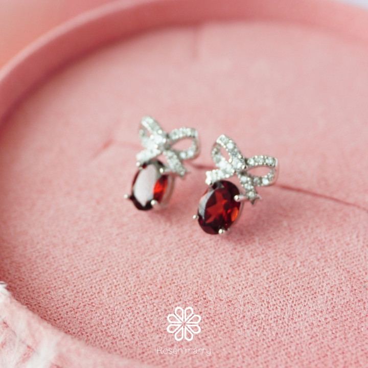 Boucles d'oreilles nœud en argent sterling et grenat - Bijou porte-bonheur