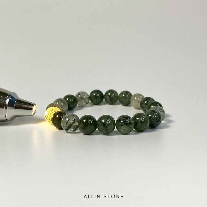 Green Rutilated Quartz Bracelet: Attract Wealth and Luck
