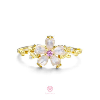 Rose Quartz and Gold Plated Silver Ring | Elegant Jewelry by Rosen'marry