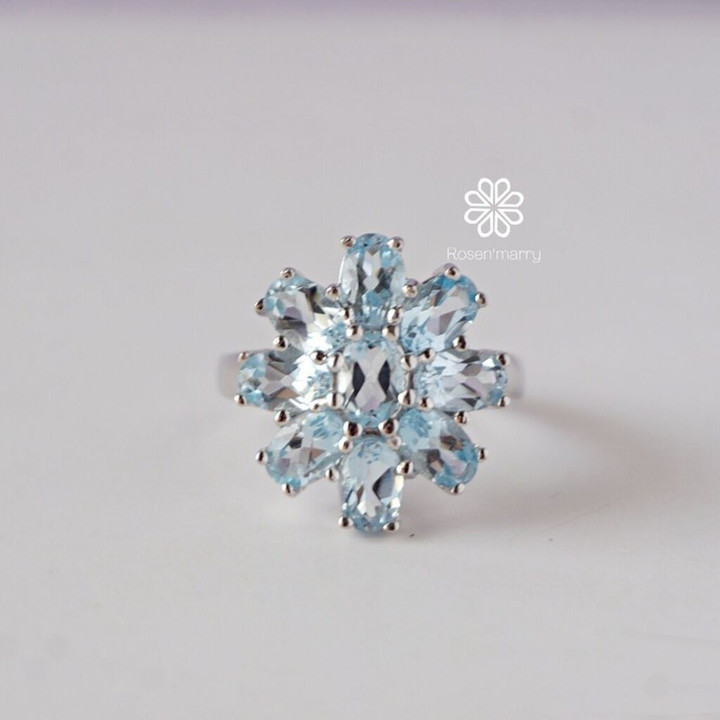 Sparkling Genuine Topaz Ring in Sterling Silver