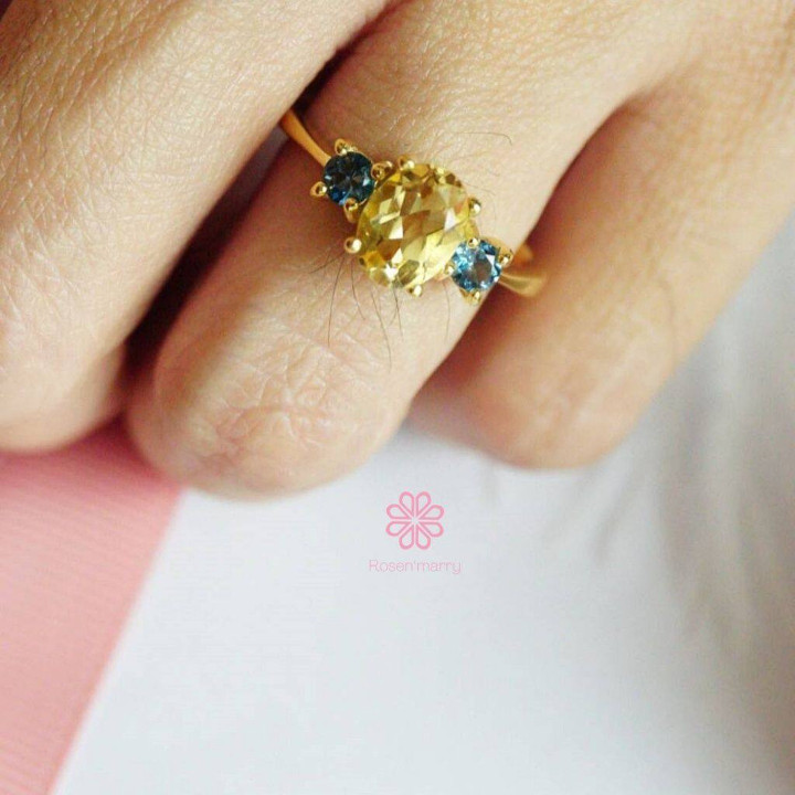 Ring aus Sterlingsilber, vergoldet, mit Rosenquarz und Topas