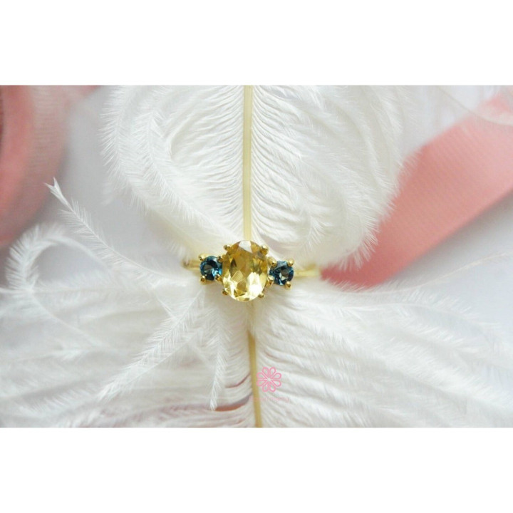 Ring aus Sterlingsilber, vergoldet, mit Rosenquarz und Topas