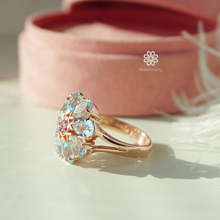Radiant Ruby Ring in Pink Gold Setting | Rosen'marry