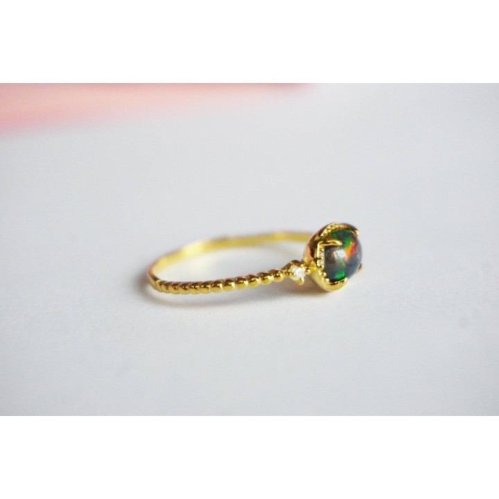 Regenbogenfarbener Opalring | Sterlingsilber, vergoldet