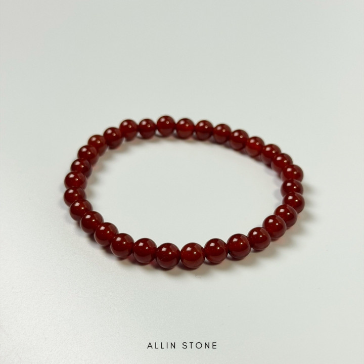 Carnelian Bracelet: Attract Success and New Opportunities