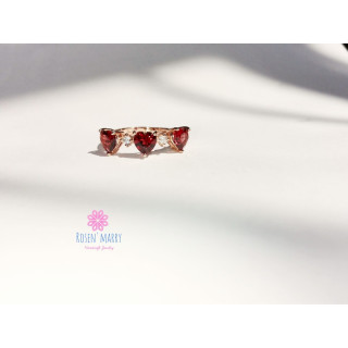Deep Red Garnet Heart Ring | Sterling Silver | Rosen'marry RR057G
