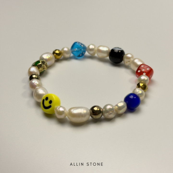 Pearl and Smiley Bracelet - Dainty Charm Jewelry Gift