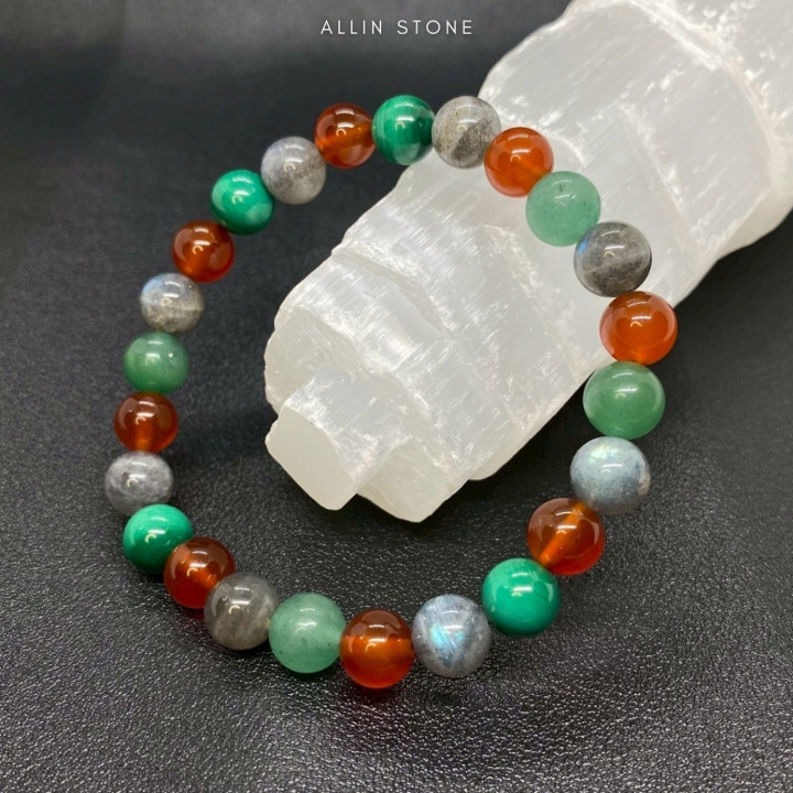 Quadra Luck Bracelet: Attract Success and Abundance