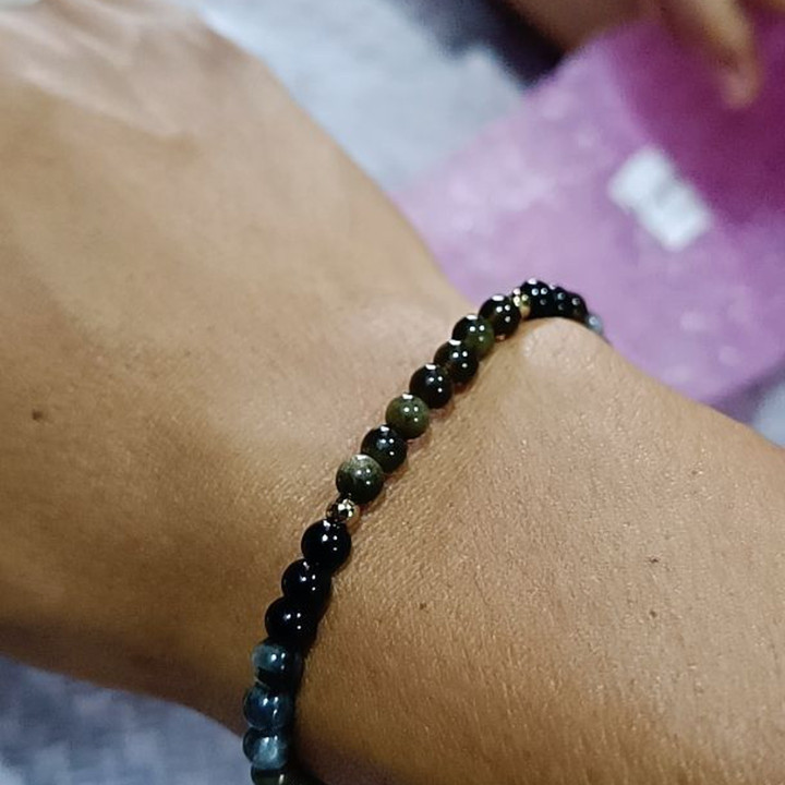 Black Harmony Bracelet: Protective Stones for Fortune & Calm