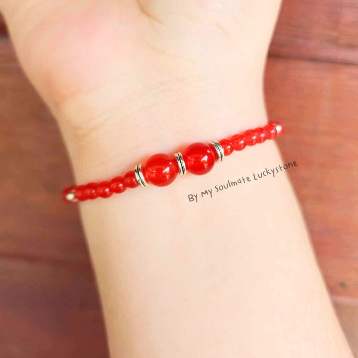 Bracelet rubis rouge : Pouvoir, leadership et confiance