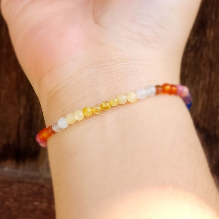 Bracelet Pierre Arc-en-ciel : Attirez la chance au travail, en amour et plus encore