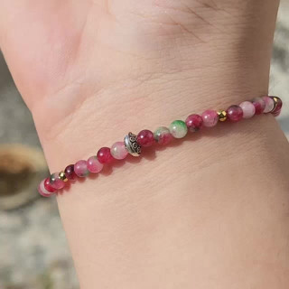 Hok Lok Siu Stone Bracelet: Attract Happiness & Success