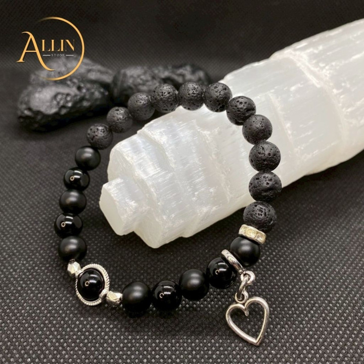 Black Lava Stone and Heart Charm Bracelet | CL3