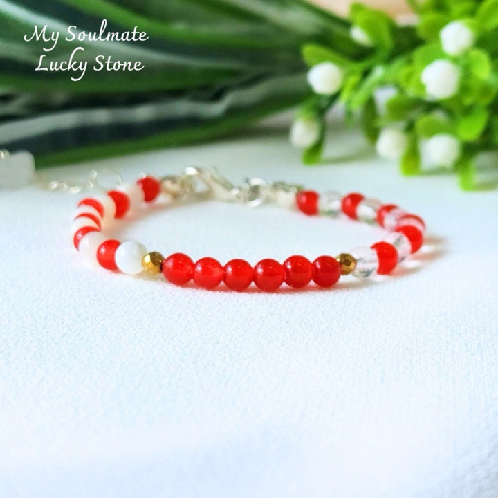 Pulsera de rubí rojo y nácar | Amor, éxito y buena fortuna