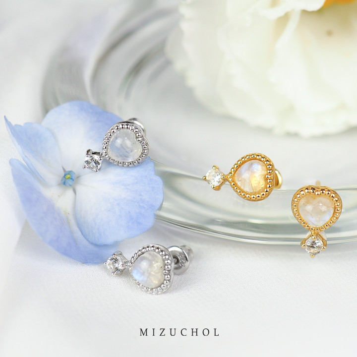 Boucles d'oreilles en pierre de lune pour les anniversaires du mercredi