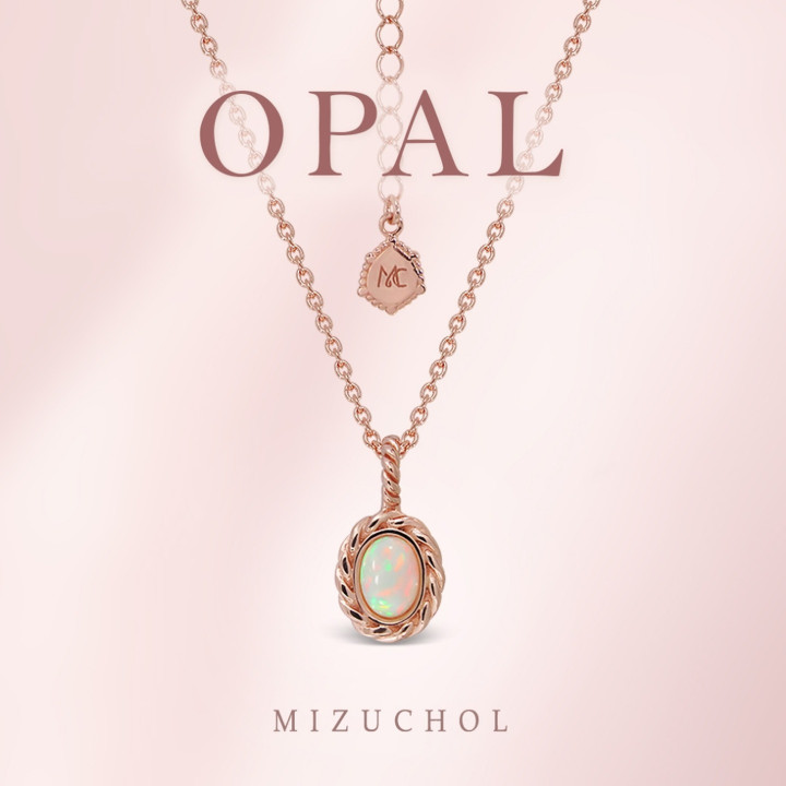 Halskette aus roségoldplattiertem Sterlingsilber mit Opal