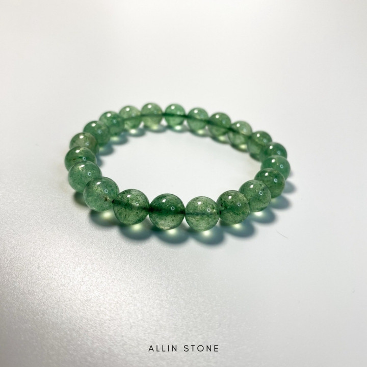 Green Strawberry Quartz Bracelet - Energy and Harmony