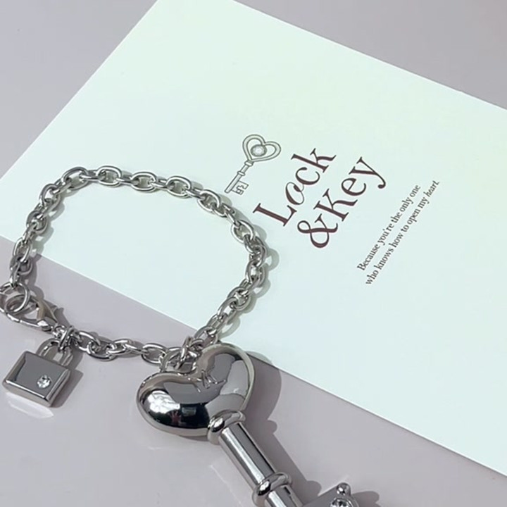 Fine Jewelry Keychain Lock and Key