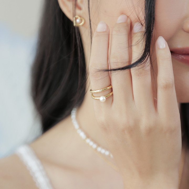 Gold Plated Sterling Silver Pearl Ring - Dreamy Cloud