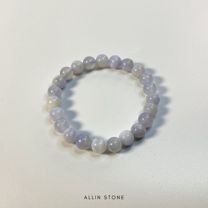 Blue Lace Agate Bracelet: Calm Communication and Confidence