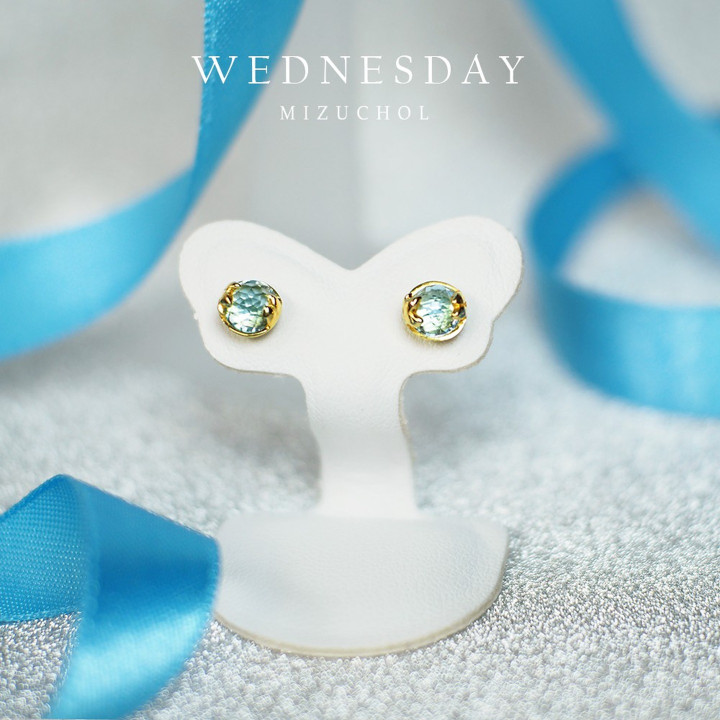 Blue Topaz Lucky me Earrings