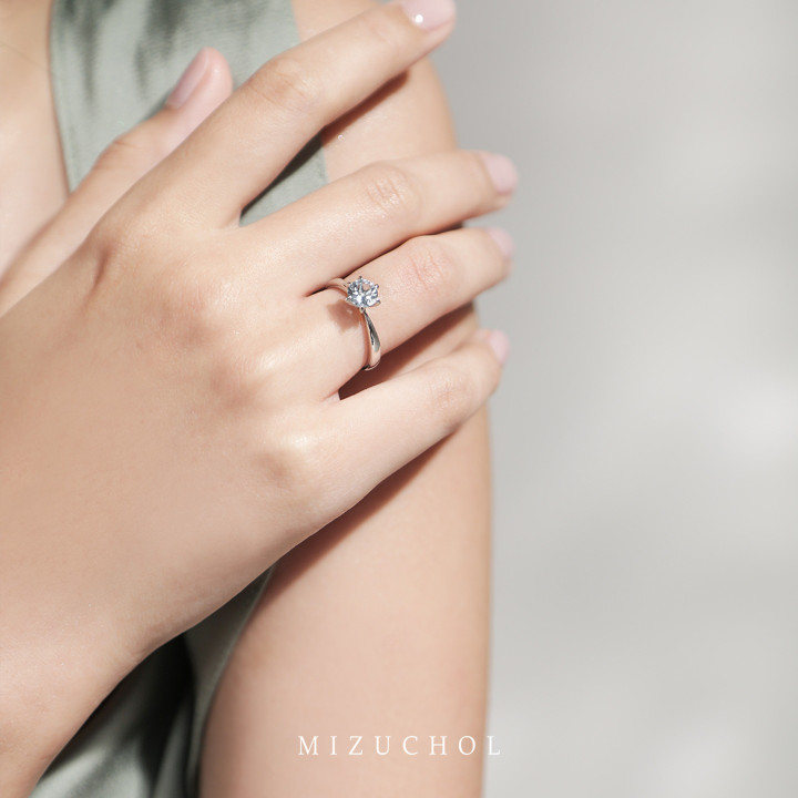 Anillo de aguamarina chapado en oro blanco y plata de ley