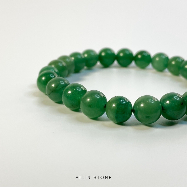 Green Aventurine Bracelet: Attract Wealth and Opportunities