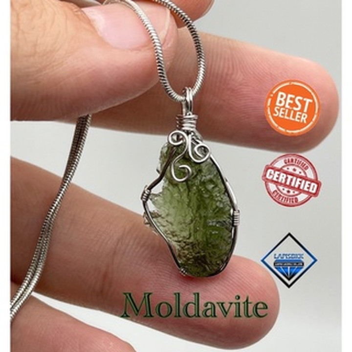 Genuine Moldavite Pendant for Healing and Energy | Czech Republic