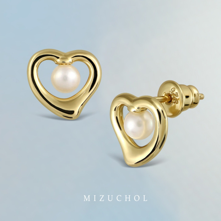 Pendientes de perlas de plata de ley chapados en oro - Nube/Corazón