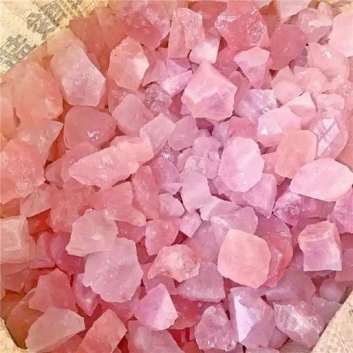 Raw Rose Quartz Crystal (1-3cm) for Love and Healing